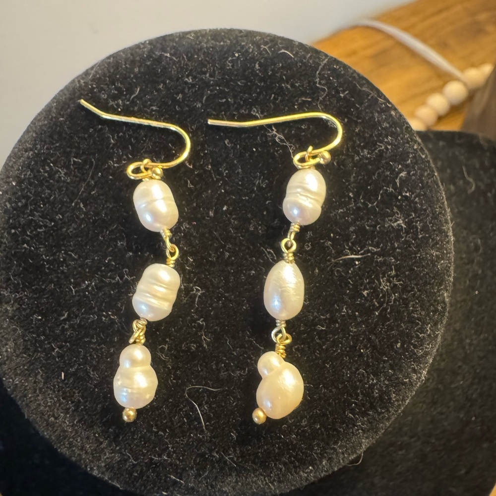 Pearl Drop Earrings